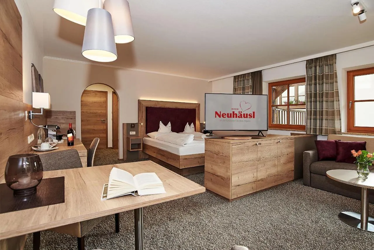 Hotel Neuhaeusl Superior Berchtesgaden Germany