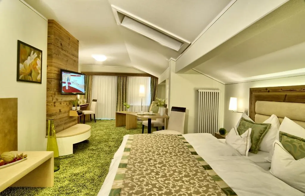 Hotel Neuhaeusl Superior Berchtesgaden Germany