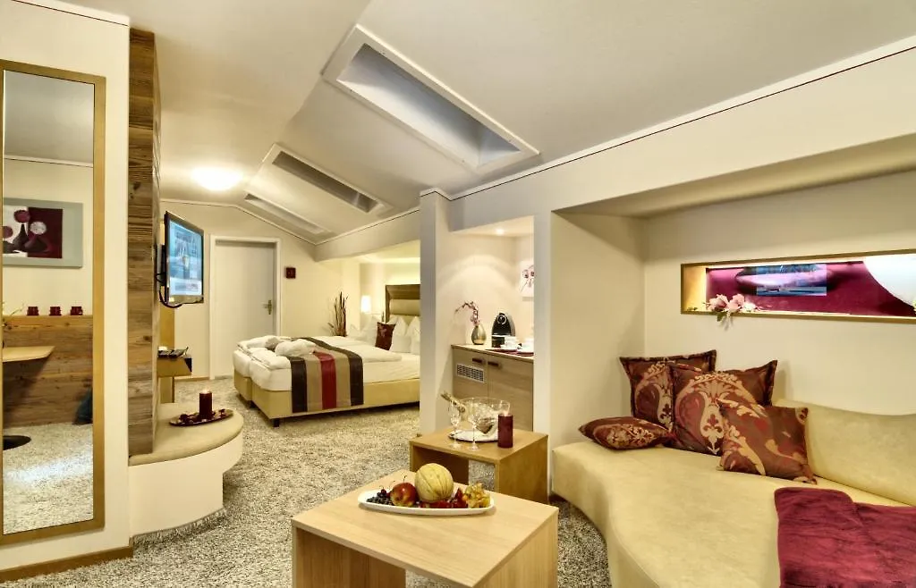 Hotel Neuhaeusl Superior Berchtesgaden 4*,  Germany