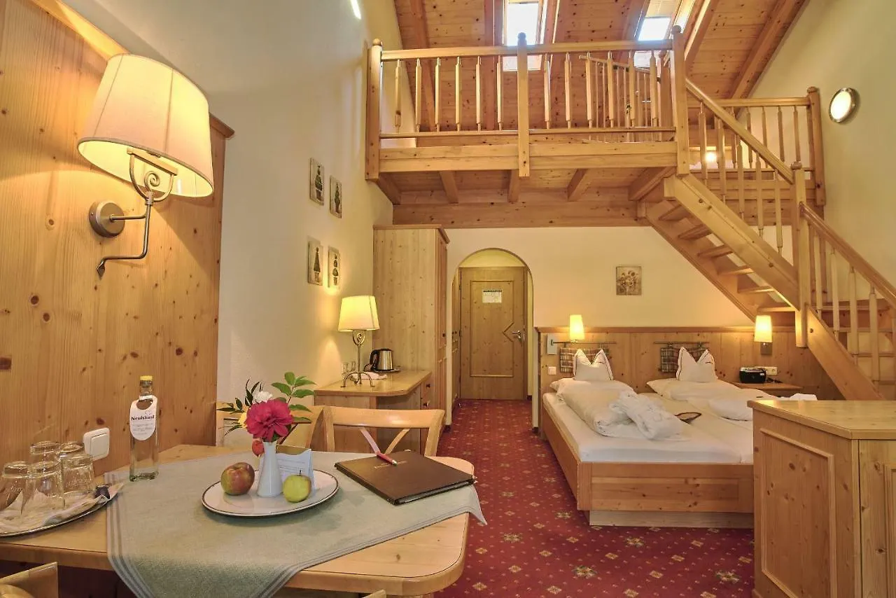 Hotel Neuhaeusl Superior Berchtesgaden 4*,  Germany